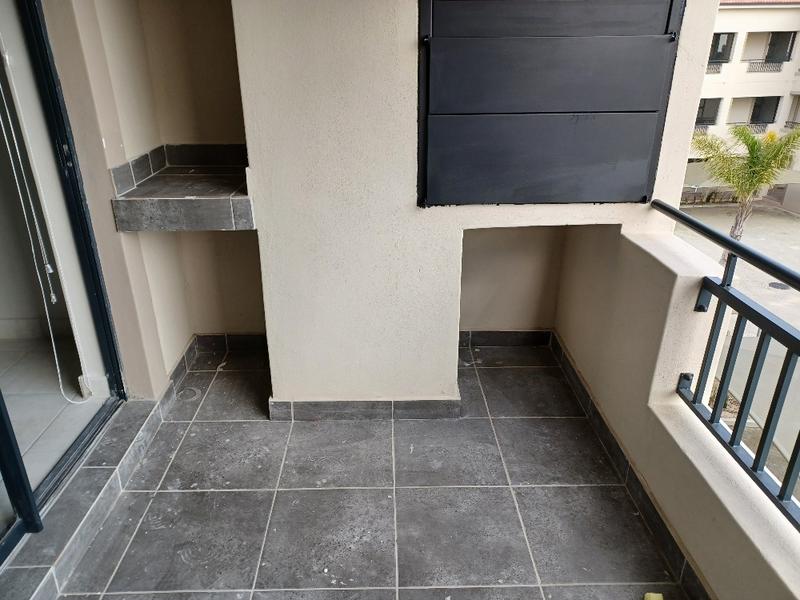 To Let 2 Bedroom Property for Rent in Burgundy Estate Western Cape